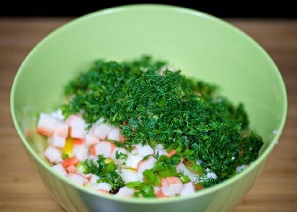 Крабовые салаты — очень вкусные и простые по классическим рецептам
Крабовые салаты — очень вкусные и простые по классическим рецептам