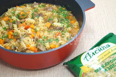 Суп-гуляш с макаронами