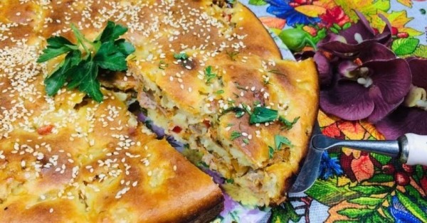 Быстрый пирог с фаршем Быстрый пирог с фаршем
