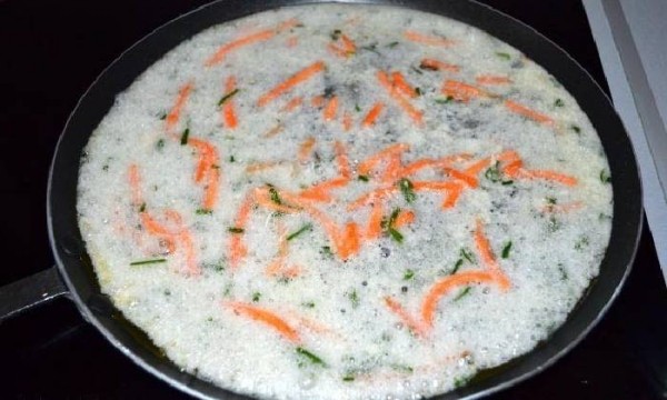Омлет с сыром на сковороде — 7 пошаговых рецептов с добавками с фотографиями
Омлет с сыром на сковороде — 7 пошаговых рецептов с добавками с фотографиями