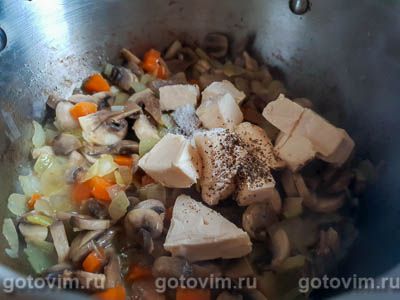 Грибной суп-пюре из шампиньонов с сыром Грибной суп-пюре из шампиньонов с сыром