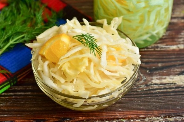 Квашеная капуста с апельсином