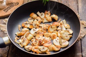 Салат из свеклы с грибами