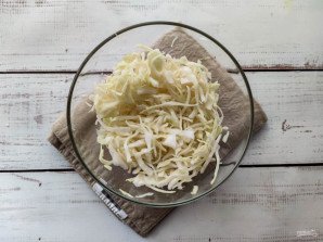 Салат с куриной грудкой и перепелиными яйцами Салат с куриной грудкой и перепелиными яйцами