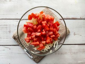 Салат с куриной грудкой и перепелиными яйцами Салат с куриной грудкой и перепелиными яйцами