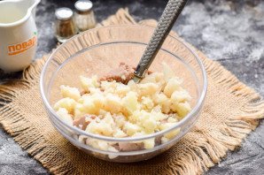 Рыбные котлеты с цветной капустой