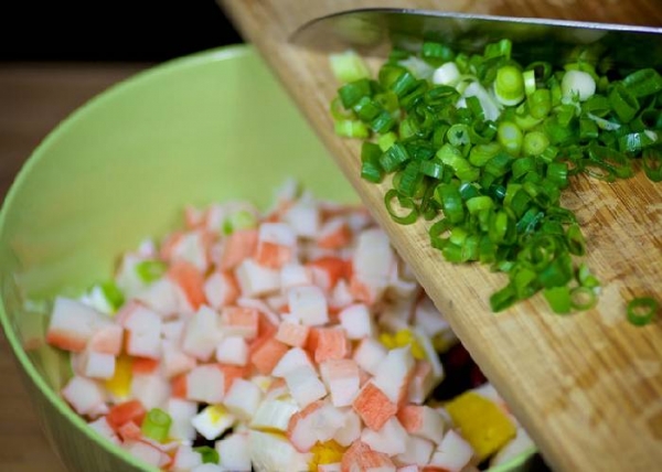 Крабовые салаты — очень вкусные и простые по классическим рецептам
Крабовые салаты — очень вкусные и простые по классическим рецептам