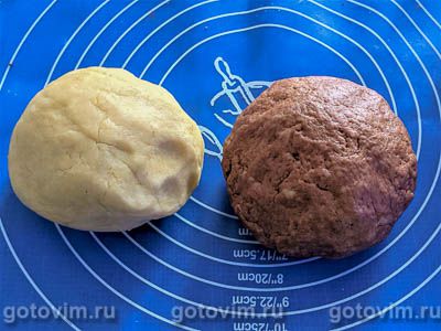 Двухцветное печенье с орехами 
