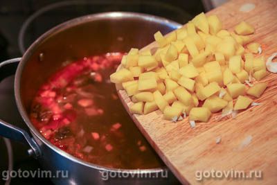 Грибные щи с фрикадельками Грибные щи с фрикадельками