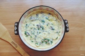 Киш с грибами и шпинатом