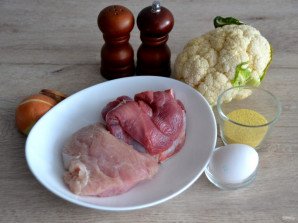 Котлеты из индейки с цветной капустой
