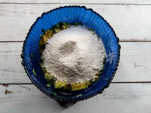 Куриные оладьи с грибами Куриные оладьи с грибами