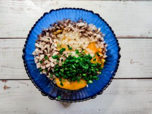 Куриные оладьи с грибами Куриные оладьи с грибами