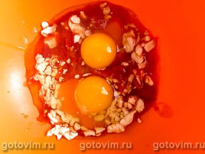 Омлет с помидором и зернистым творогом Омлет с помидором и зернистым творогом