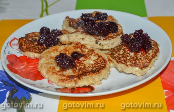 Овсяные оладьи с яблоками и бананом Овсяные оладьи с яблоками и бананом