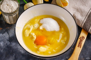 Песочный пирог с ежевикой