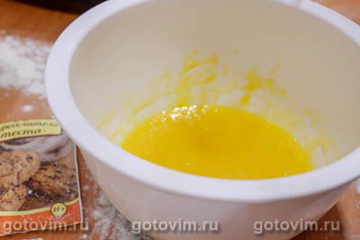 Пирог с клюквой в мультиварке