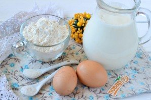 Простые блины на молоке