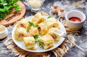 Рулет из кабачков с ветчиной и сыром Рулет из кабачков с ветчиной и сыром