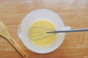 Рулет из омлета с овощами