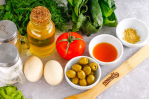 Салат с копчеными яйцами