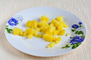 Салат с мидиями и овощами
