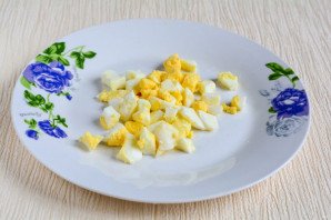 Салат с мидиями и овощами