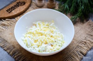 Салат с тунцом и крекерами Салат с тунцом и крекерами