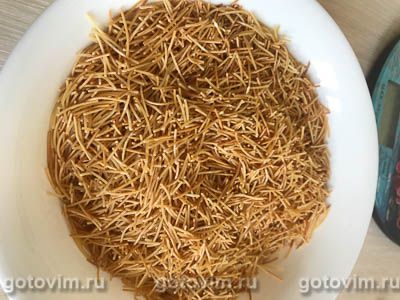 Жареные макароны с мясом